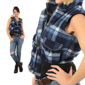 Plaid flannel vest Navy blue white Vintage 1990s Grunge hooded fur trimmed sleeveless top Checkered button up - shabbybabe
 - 2
