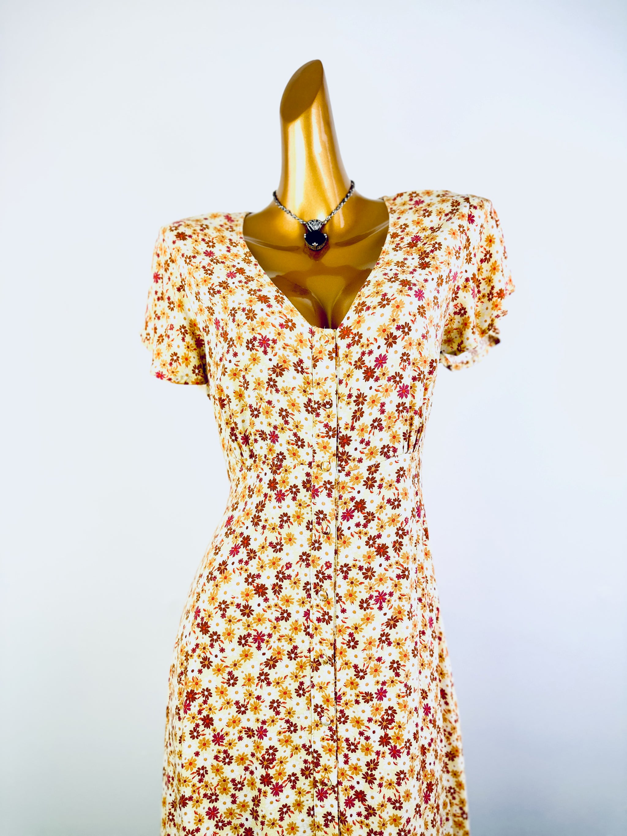 Vintage 90s grunge dress floral print prairie midi sundress - shabbybabe Vintage 90s grunge dress floral print prairie midi sundress - shabbybabe