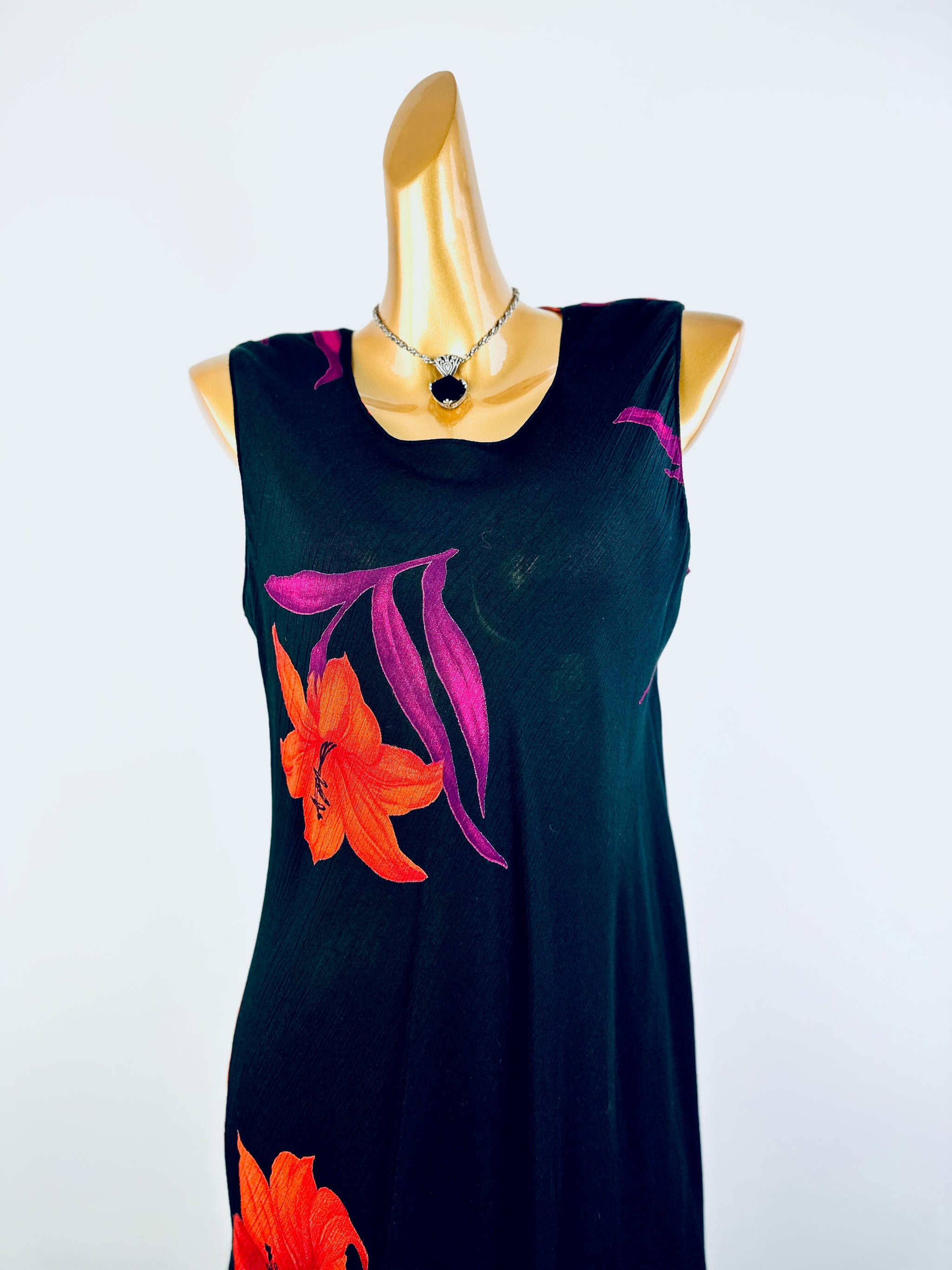 90s grunge dress Vintage green floral skater sleeveless mini dress 90s Grunge Dress// Vintage Festival