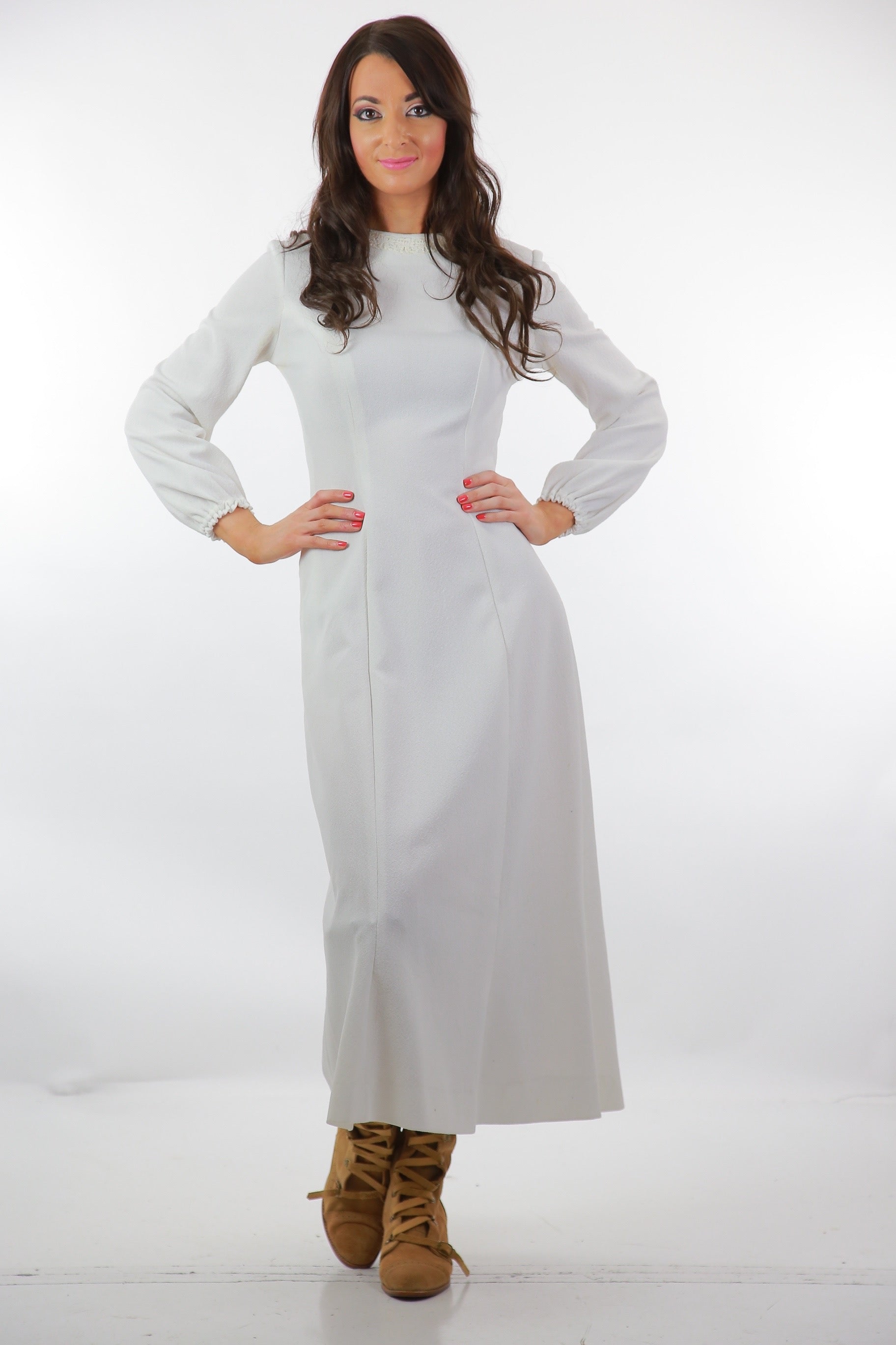 White Boho maxi dress Hippie wedding dress long sleeve Genuine vintage - shabbybabe White Boho maxi dress Hippie wedding dress long sleeve Genuine vintage - shabbybabe