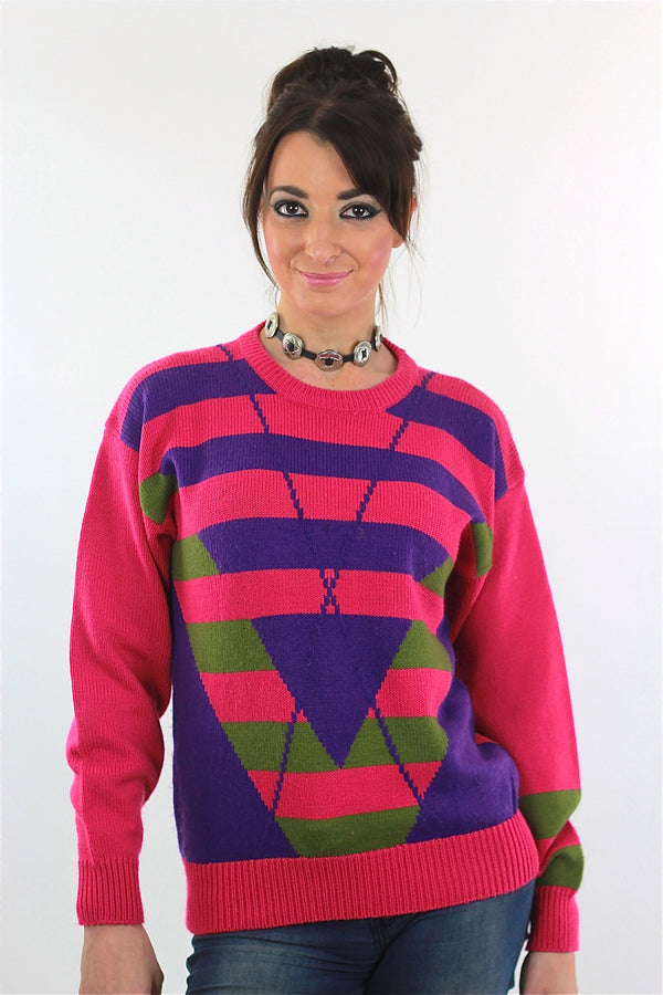 Pink Sweater top 80s abstract Striped pullover - shabbybabe
 - 1