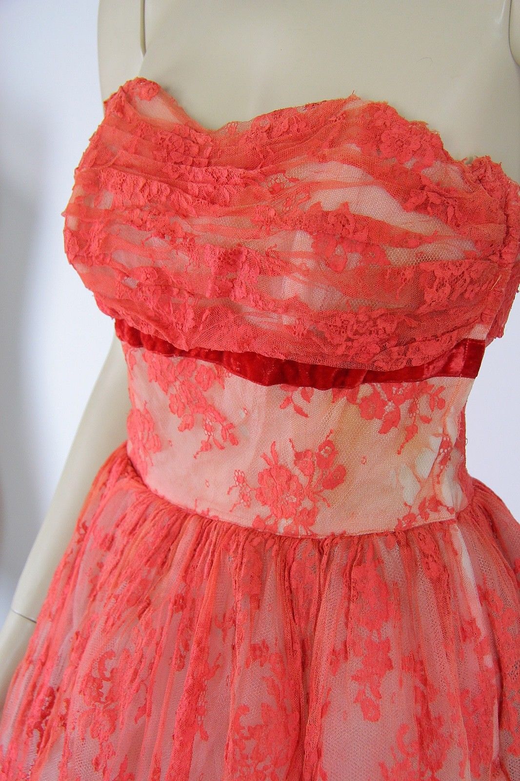 Vintage 50s Cotillion label retro coral lace cocktail party prom dress strapless - shabbybabe Vintage 50s Cotillion label retro coral lace cocktail party prom dress strapless - shabbybabe
