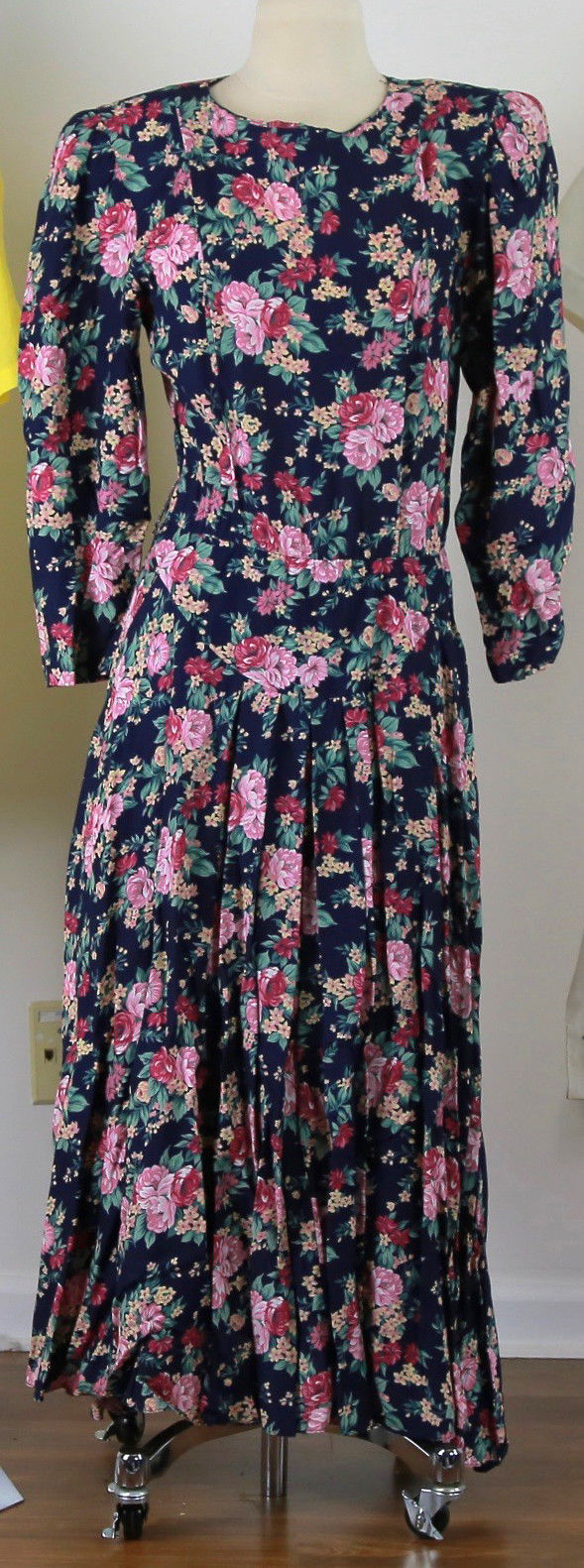 Vintage 80s floral dress 1980s oversized navy pink floral party dress