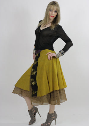 Hippie wrap skirt Vintage 1970s silk wrap floral Bohemian layered Green black beige Medium Large - shabbybabe
 - 1