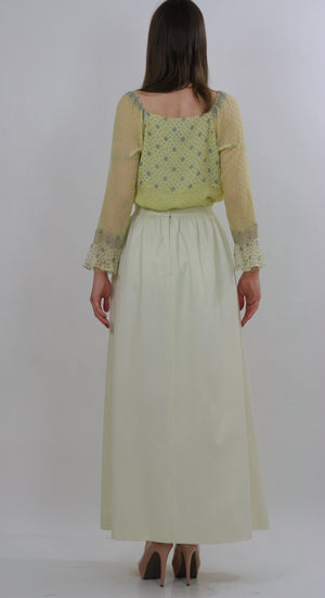 White floral skirt embroidered boho dress vintage 1970s rose appliqu̩ cocktail party roses motif Medium - shabbybabe
 - 4