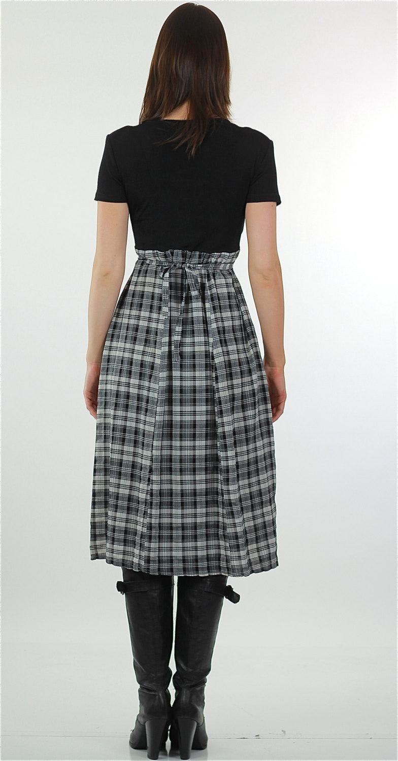 90s Grunge Tartan Plaid coverall maxi jumper Dress - shabbybabe 90s Grunge Tartan Plaid coverall maxi jumper Dress - shabbybabe