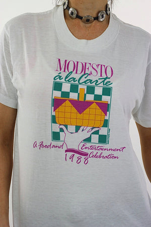 Retro shirt Vintage 1980s graphic tee white short sleeve oversize unisex hipster Modesto a la Carte print Large - shabbybabe
 - 3