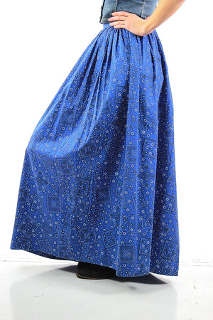Vintage 70s boho hippie Bandana blue maxi skirt - shabbybabe
 - 4