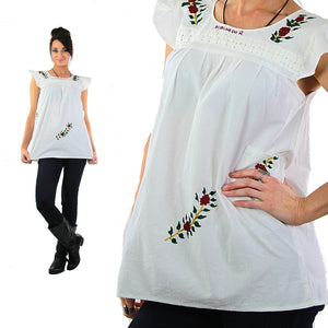 Embroidered tunic top Vintage 1970s white sleeveless babydoll shirt Hippie Bohemian Festival slouchy Size 10 - shabbybabe
 - 2