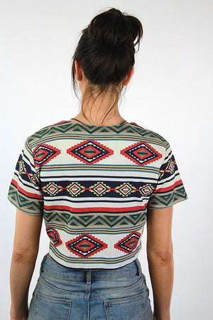 Tribal shirt Vintage 1980s Aztec crop top short sleeve lace up Southwestern Boho Red white Bohemian native top Small - shabbybabe
 - 4
