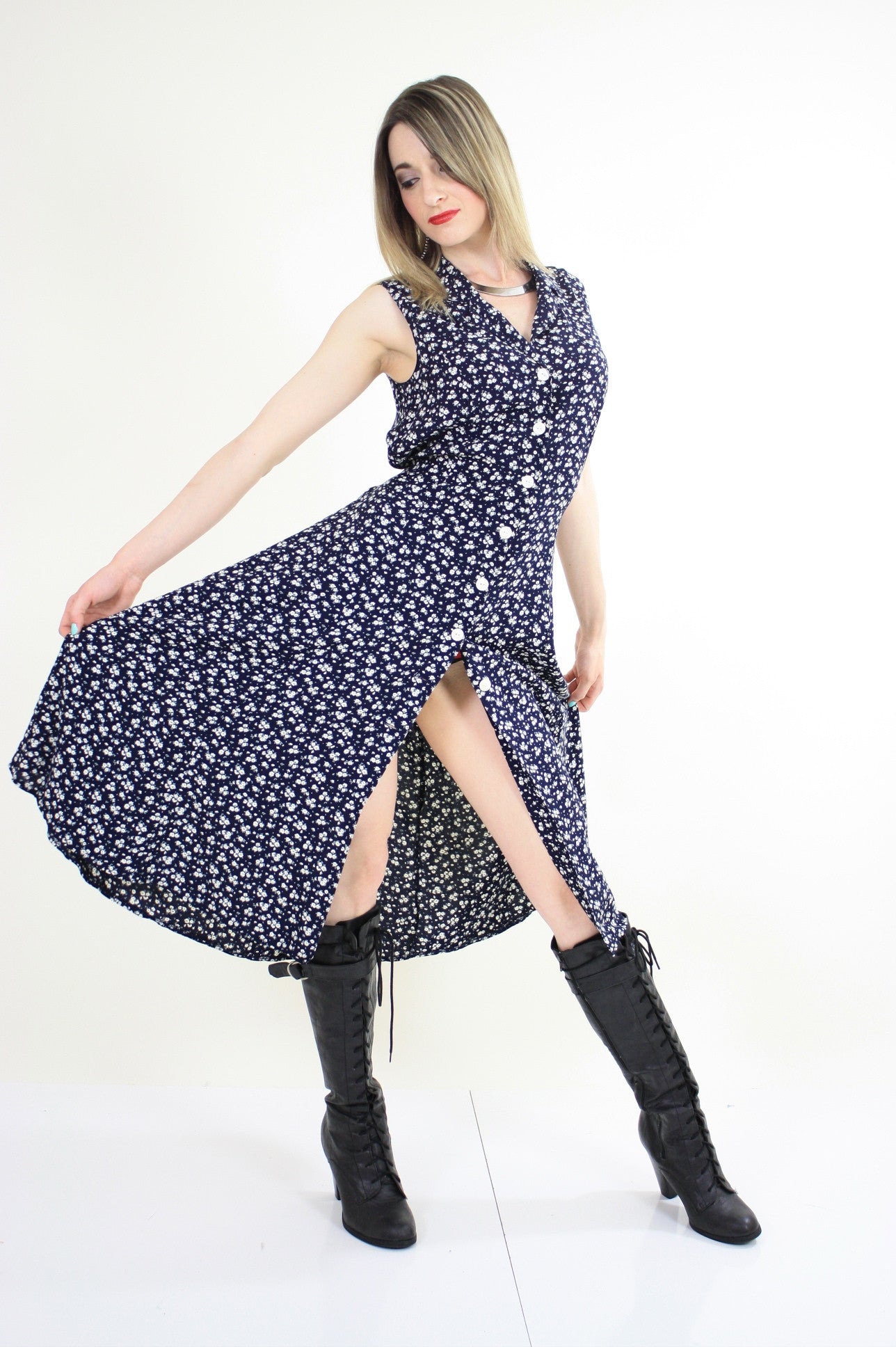 Vintage 90s grunge dress Navy mini floral sun dress - shabbybabe Vintage 90s grunge dress Navy mini floral sun dress - shabbybabe