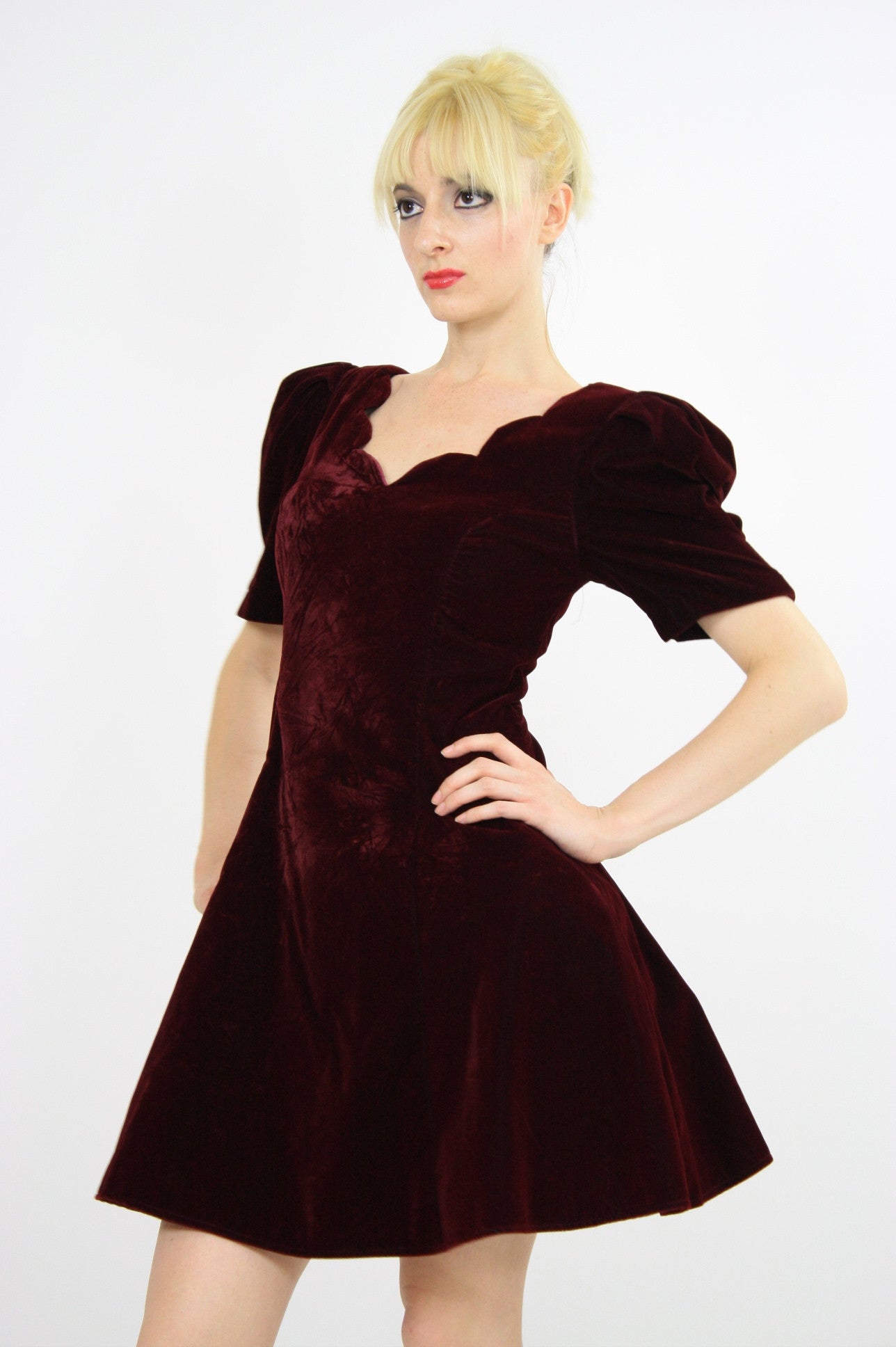 Vintage 80s Velvet cocktail party mini dress - shabbybabe Vintage 80s Velvet cocktail party mini dress - shabbybabe